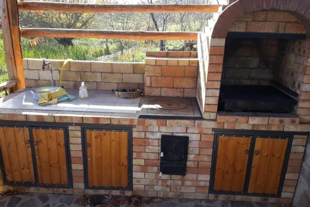 Casa Cu Fantana Villa Borlesti Eksteriør billede